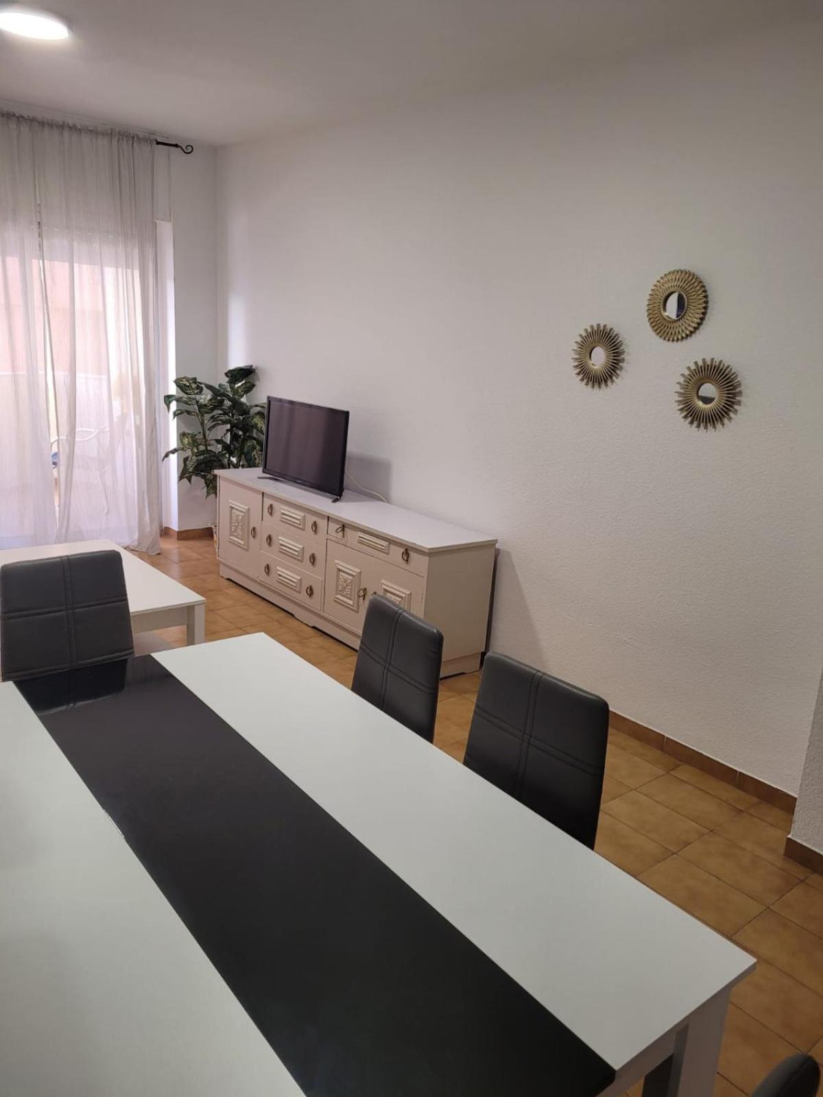Apartamento Montserrat Almeria Luaran gambar